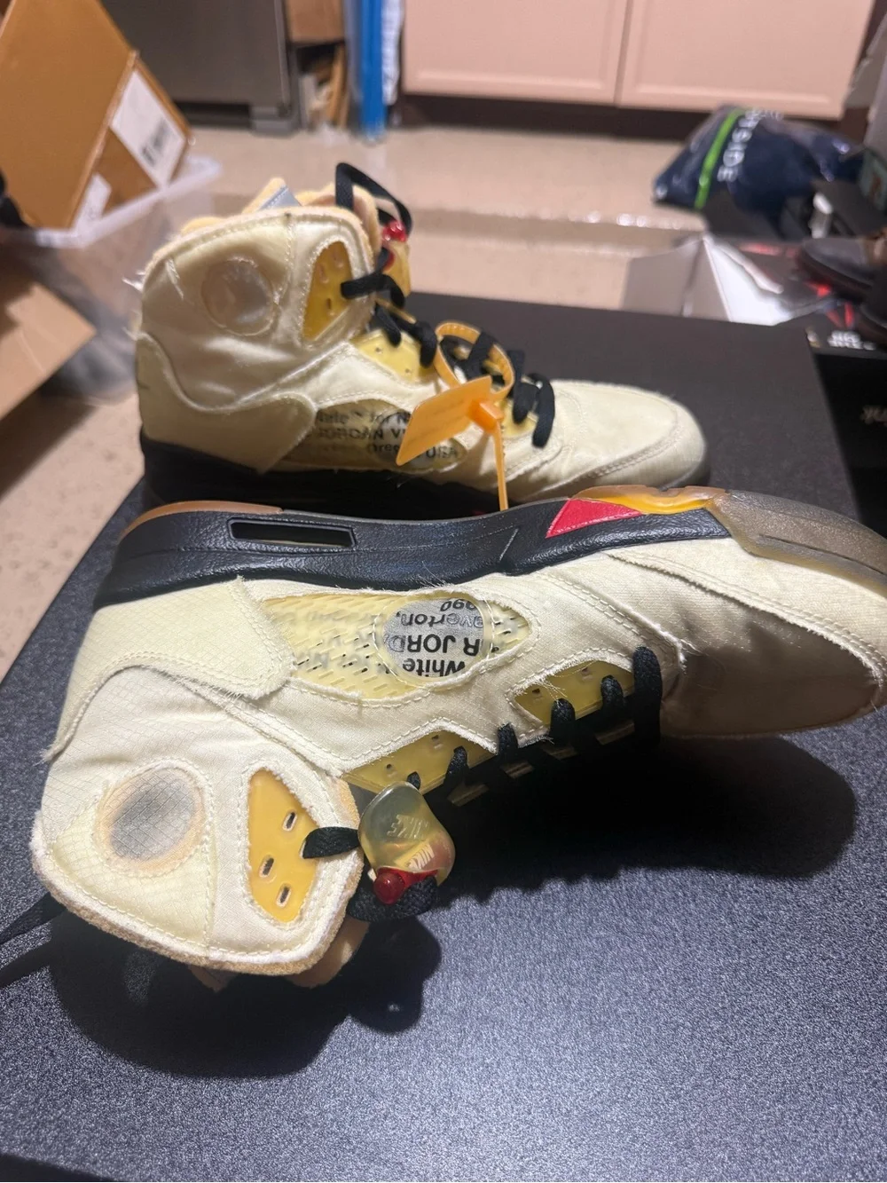 Off-White x Air Jordan 5 Retro SP 